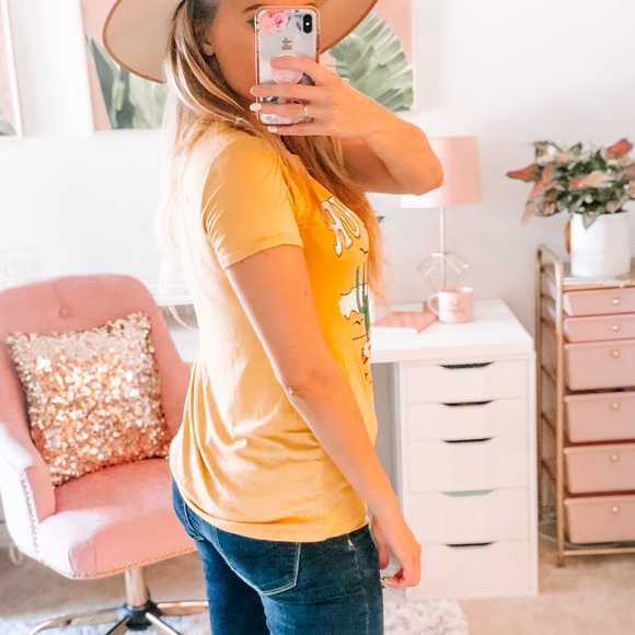 Adventure Choose Your Own Path Graphic Tee - Picture 4 of 5